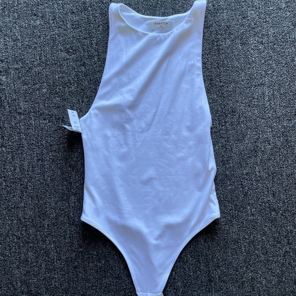 Aritiza White 90’s Contour Bodysuit XS